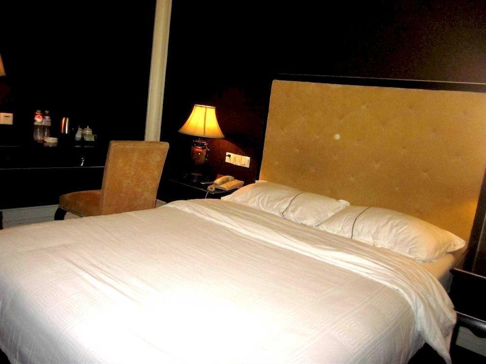 Manhattan Jinling Hotel Şanghay Dış mekan fotoğraf