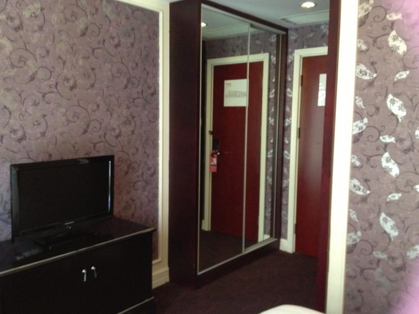 Manhattan Jinling Hotel Şanghay Dış mekan fotoğraf