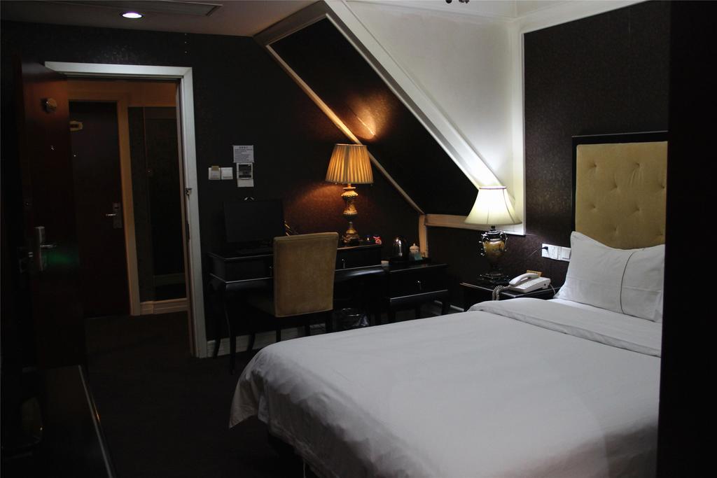 Manhattan Jinling Hotel Şanghay Oda fotoğraf