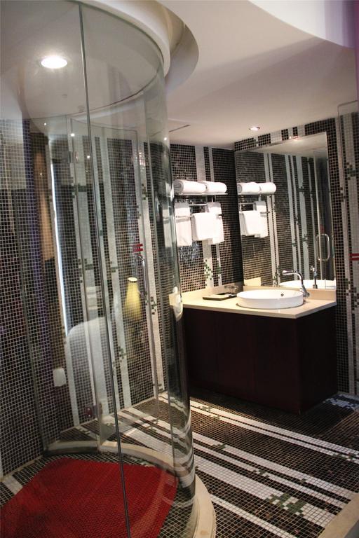 Manhattan Jinling Hotel Şanghay Oda fotoğraf