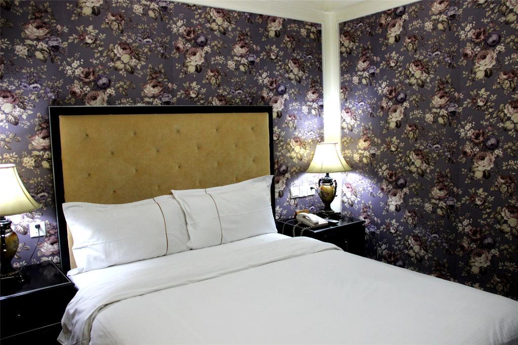 Manhattan Jinling Hotel Şanghay Oda fotoğraf