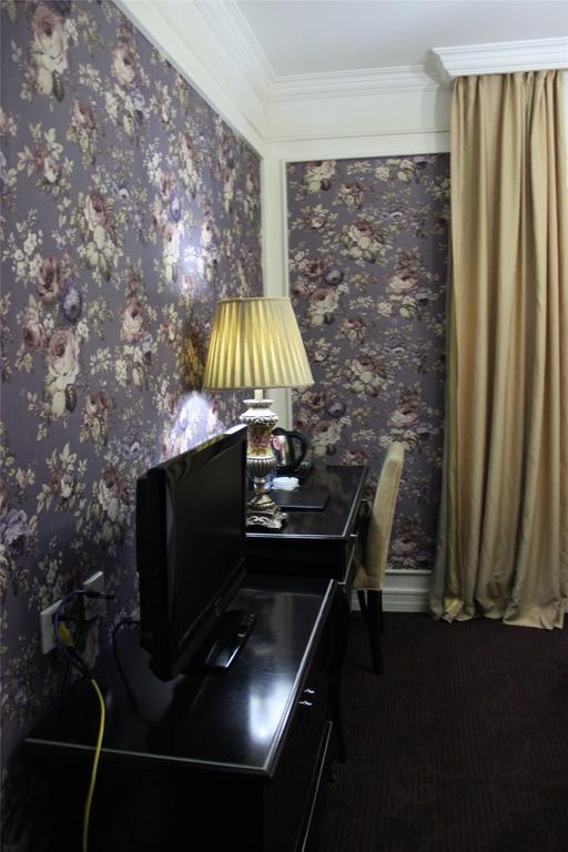 Manhattan Jinling Hotel Şanghay Oda fotoğraf